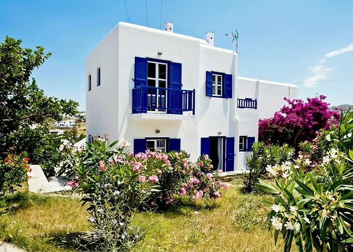 Gryparis\' Club Apartments