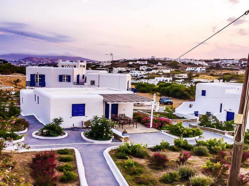 Gryparis' Club Apartment Mykonos Town
